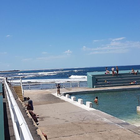 نيو كاسل Arena Luxury Beachfront Apartment المظهر الخارجي الصورة