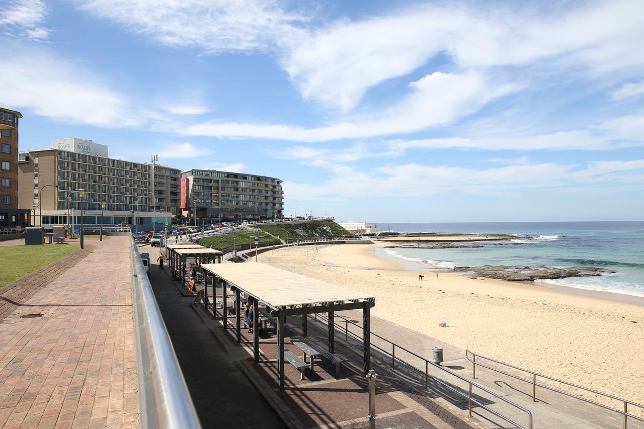 نيو كاسل Arena Luxury Beachfront Apartment المظهر الخارجي الصورة